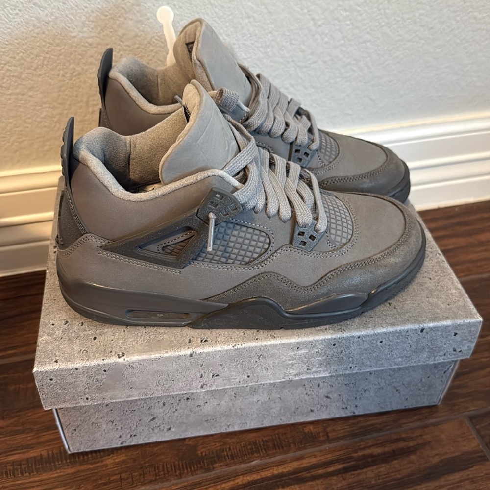 Jordan 4 Retro 2024 Paris Olympics SE Wet Cement - Like New with Box